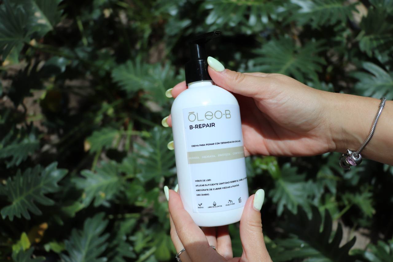 B-REPAIR Crema para peinar.